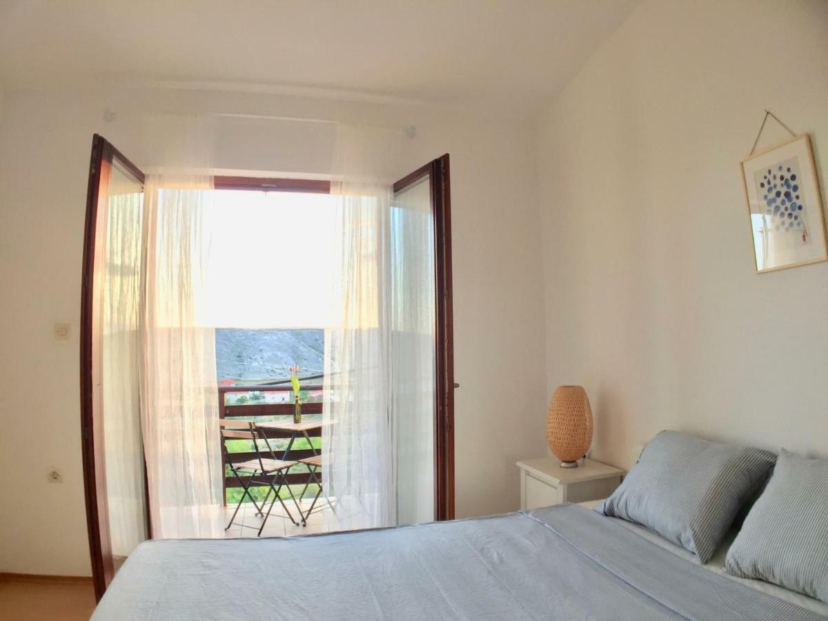 Apartment Sea View Nini *