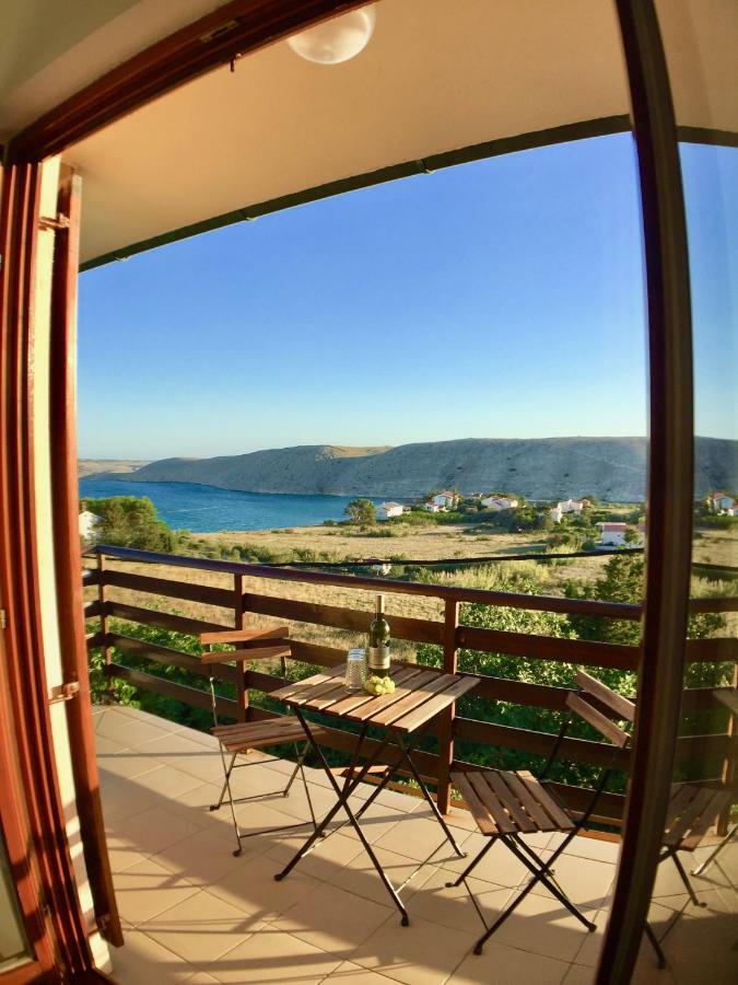 Apartment Sea View Nini *