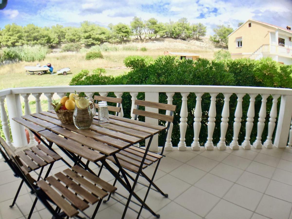 Sea View Nini Apartment *