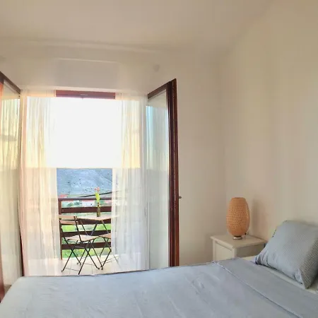 Sea View Apartments Nini Vlasici Exterior photo