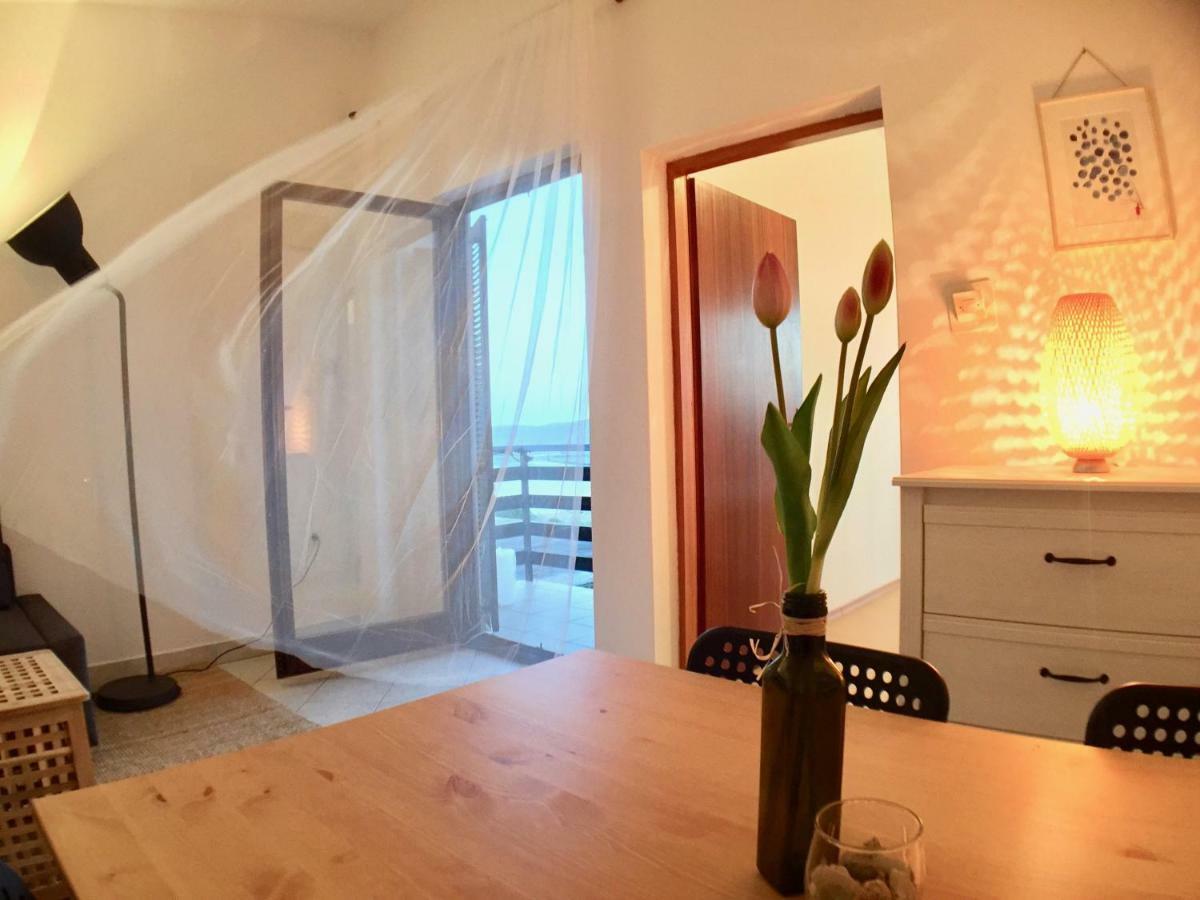 Sea View Nini Apartma Vlasici